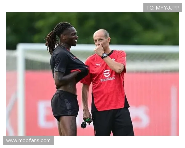 意媒报道莱奥与阿莱格里关系良好批评意见积极促进沟通 意媒报道莱奥与阿莱格里关系良好批评意见积极促进沟通