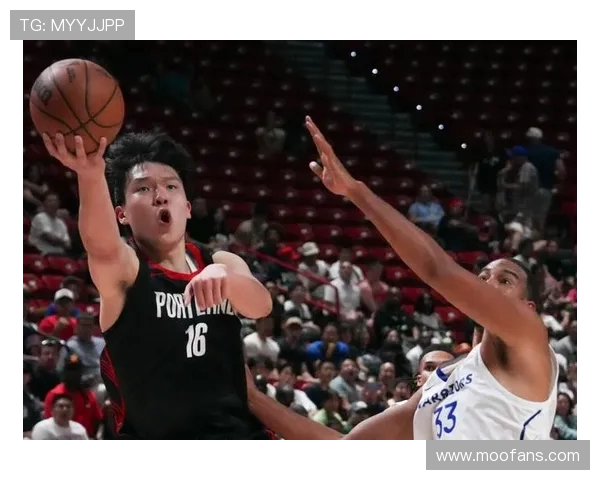 杨瀚森首秀遭隔扣五分钟教练称这是他成长的重要起点